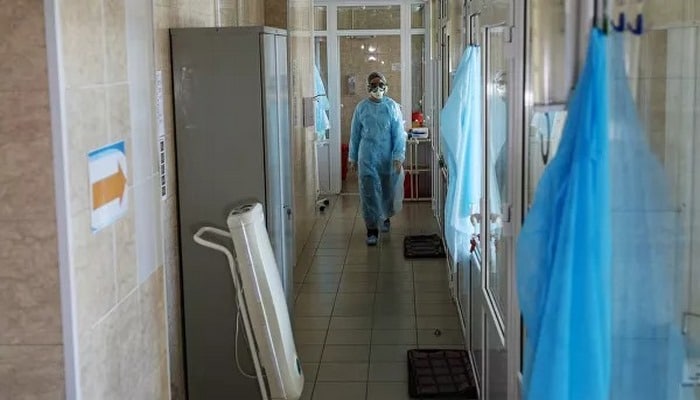 В ВОЗ рассказали, когда начнутся тестирования лекарств от COVID-19