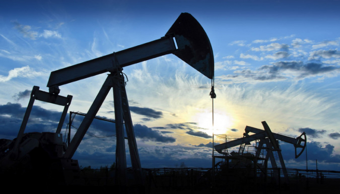 Qazaxıstan gündəlik neft hasilatını 390 min barel azaldacaq