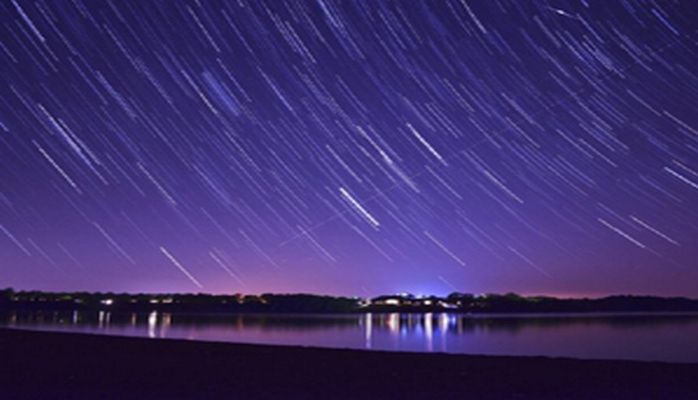Ulduz yağışı hissini yaradan kosmik aparat icad olunub