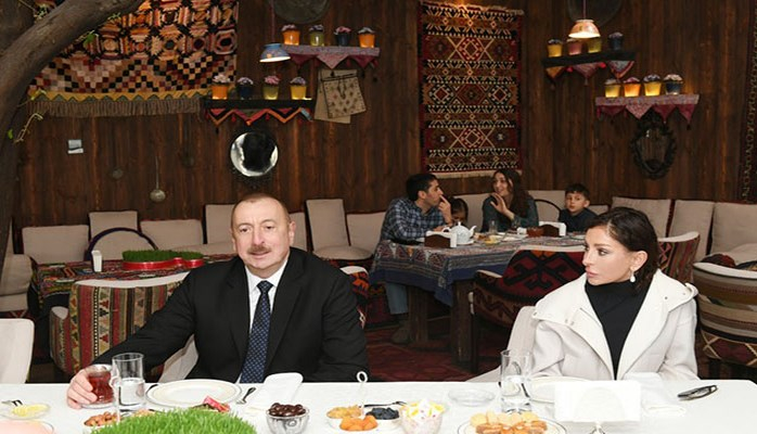 “Adam buraya gələndə getmək istəmir” - Prezident İçərişəhərdə