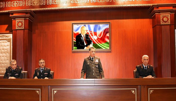 Министр внутренних дел дал поручения Отдельному полку полиции быстрого реагирования в связи с предстоящими массовыми мероприятиями