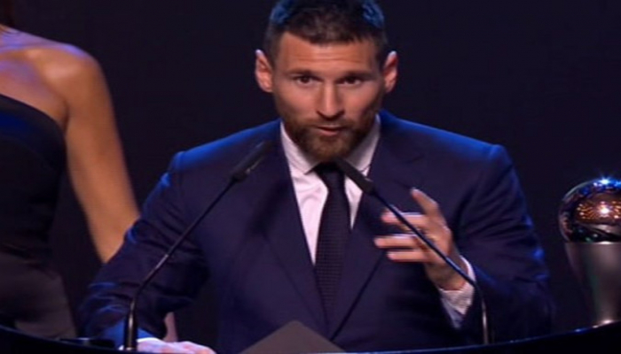 Messi: 'Mükafatlar ikincidir, komanda hər şeydən yüksəkdir'