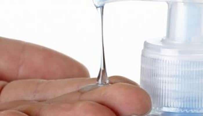 Azərbaycanda əl dezinfeksiyaedici vasitə istehsalına başlanıldı