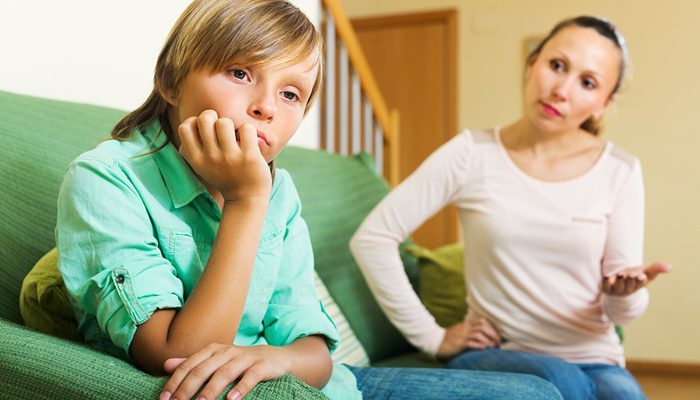 “Uşaqlarını müdafiə edən valideynlər bilmədən onlara pislik edirlər” – Psixoloq yanaşması