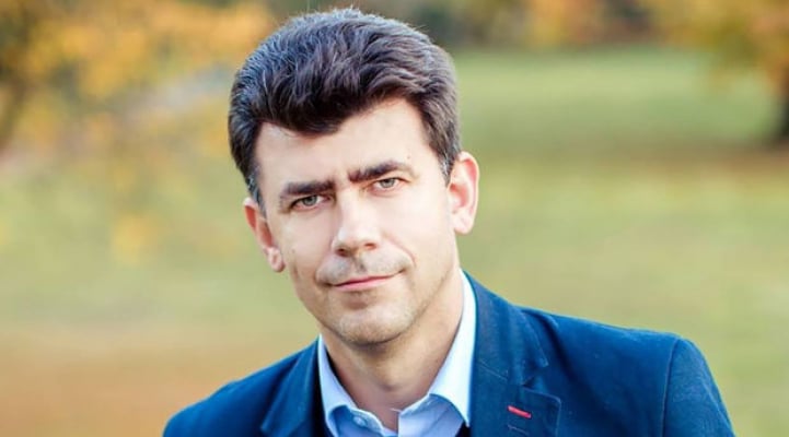 Belaruslu ekspert: Bakı Minskin sərfəli iqtisadi tərəfdaşıdır