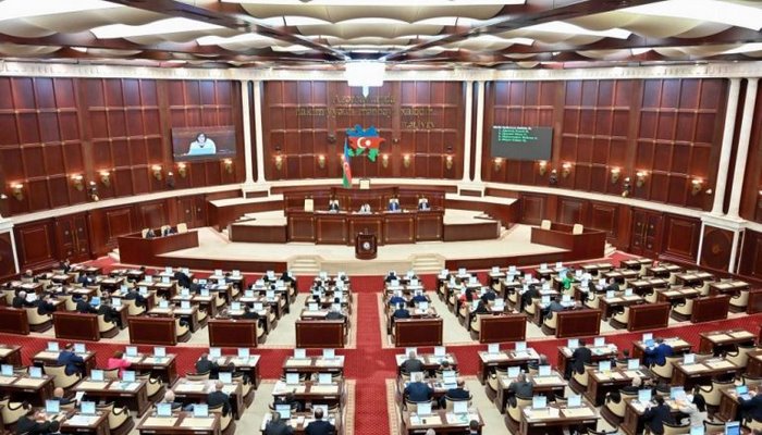 86 nəfər deputatlığa namizəd oldu