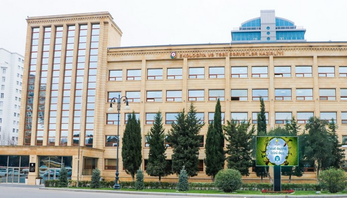 Министр экологии и природных ресурсов принял граждан в Билясуваре