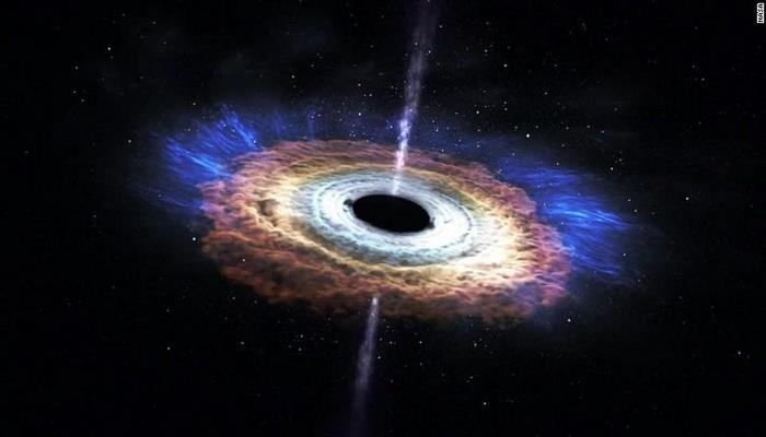 Первая запечатленная на фото черная дыра получила название