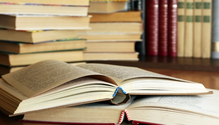 Azərbaycan Gürcüstana 21,6 mindən çox dərslik göndərib