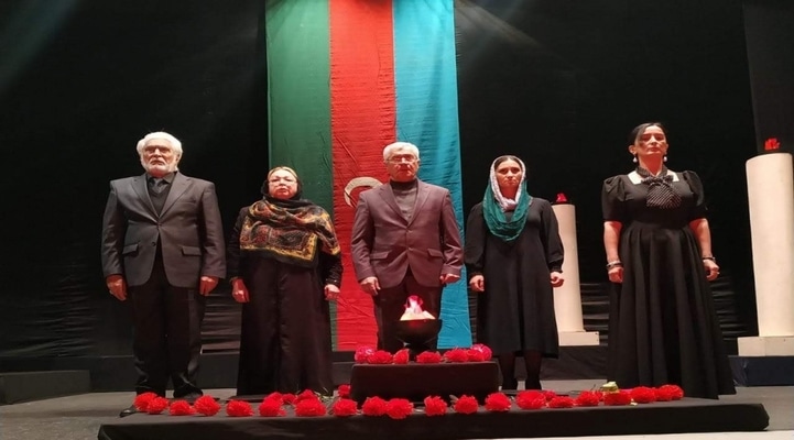 Lənkəran Dövlət Dram Teatrında 20 Yanvar faciəsinə həsr olunmuş tamaşa nümayiş etdirilib
