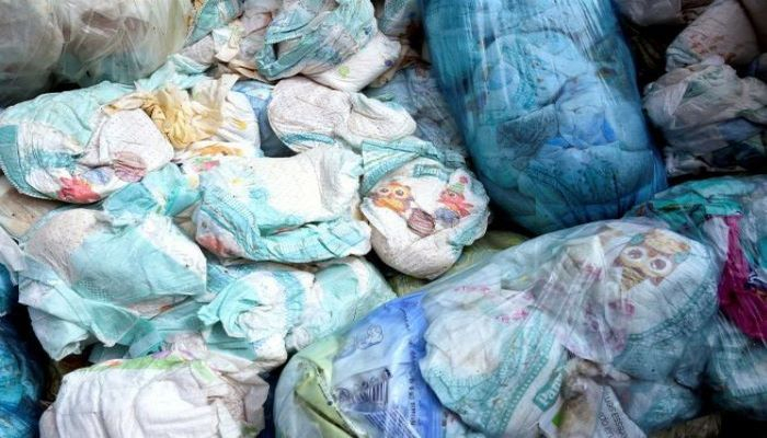 İşlənmiş pampersləri alıb, yenidən emal edənlərə pediatrdan etiraz: “Ağılasığmaz addımdır”