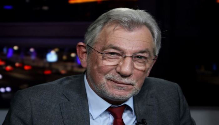 Ношение маски на улице не имеет никакого смысла – академик РАН