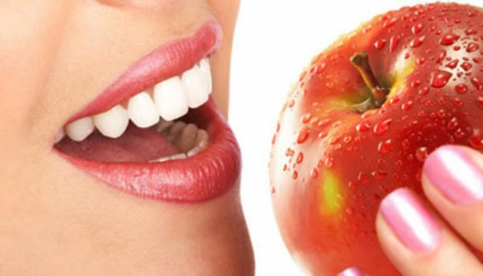 Diş və damaqlarınızın sağlamlığı üçün Bunları yeyin!