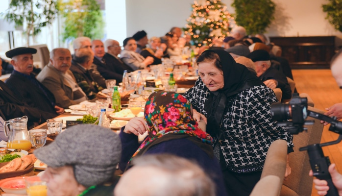 Bakıda qocalar evinin sakinləri üçün Yeni il süfrəsi açıldı