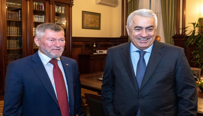 Расширяется сотрудничество между железными дорогами Азербайджана и России