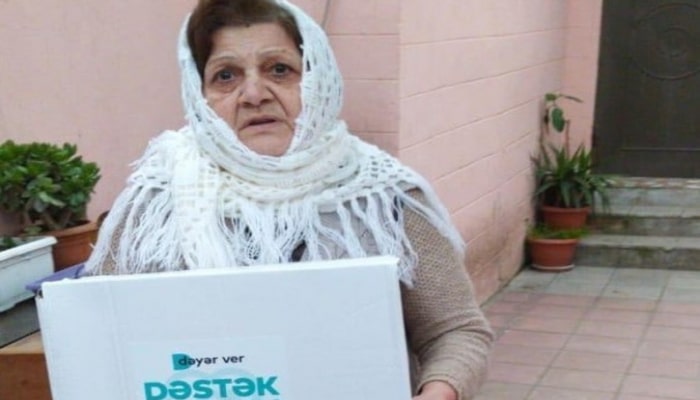 'Dəyər ver - dəstək ol” qrupu ehtiyacı olan insanlara yardım edir