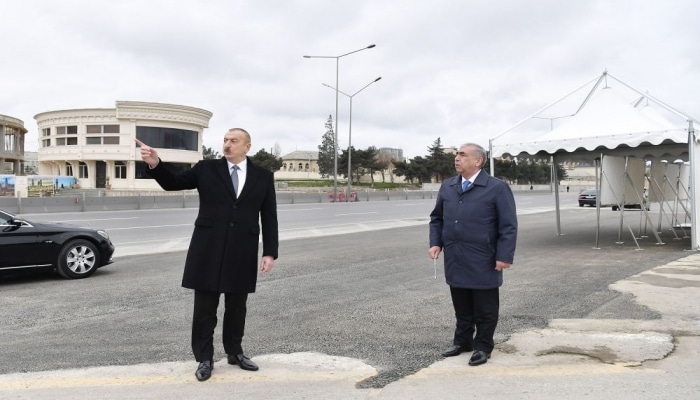 Президент Ильхам Алиев: Дорога Баку-Сумгайыт и все развязки должны быть сданы в эксплуатацию в течение примерно двух, максимум трех месяцев