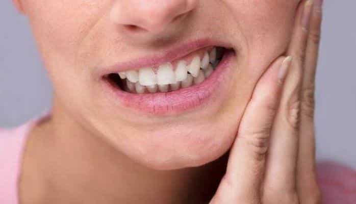 Ученые создали гель, который восстанавливает зубы без пломб