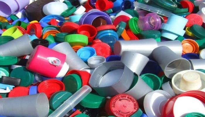 В Азербайджане совершенствуется управление твердыми и пластиковыми бытовыми отходами