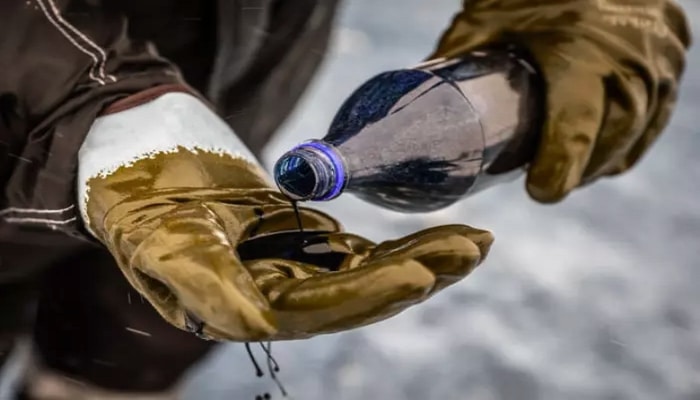 Dünya birjalarında neftin qiyməti... - Ucuzlaşır