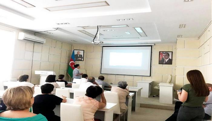 Mərkəzi Elmi Kitabxana “EBSCOHOST Platformasında İnteraktiv Axtarış” mövzusunda təlimlər keçirir