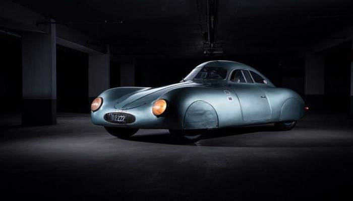 80 yaşlı “Porsche” 20 milyon dollara satışa çıxarıldı