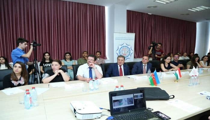 Mərkəzi Elmi Kitabxana “Azərbaycandilli vikipediyada Macarıstanla bağlı informasiyanın genişləndirilməsi” mövzusunda “261+1” adlı layihəni təqdim edib