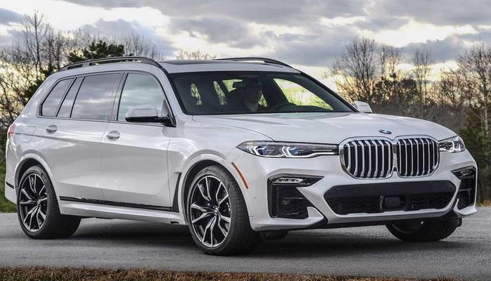 BMW отзывает в Китае более 200 автомобилей X7