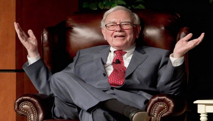 Dünyanın En Zengin İsimlerinden Warren Buffett Neden Hep Nakit Ödemeyi Tercih Ediyor?