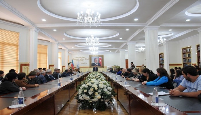 Ректор БГУ Эльчин Бабаев: профессор Аида Имангулиева обогатила мировое востоковедение