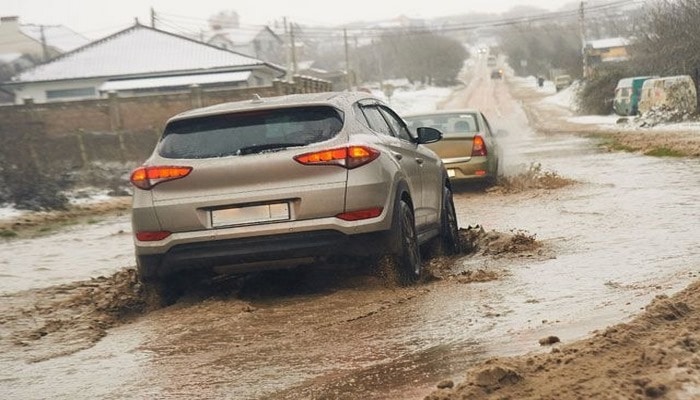 Грязевой перевал. Можно ли буксовать по распутице на автомате?