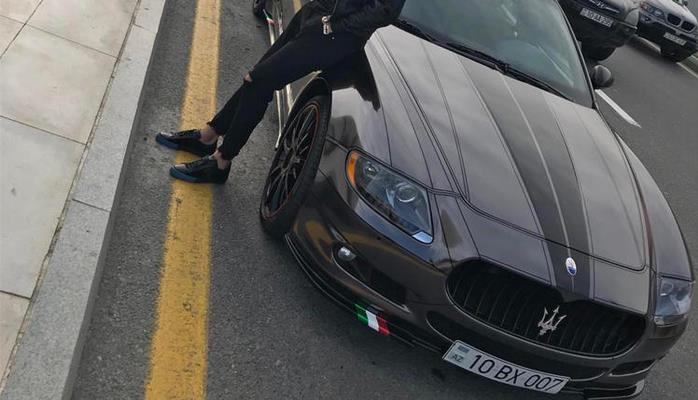 Azərbaycanlı futbolçuların maşınları: "Porsche Panamera", "Maserati"...