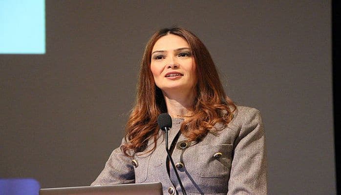 Qənirə Paşayeva telekanallardan narazılıq etdi