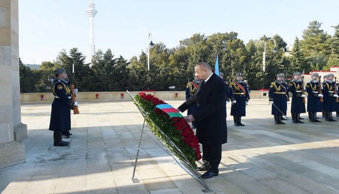 Ильхам Алиев и Мехрибан Алиева почтили память шехидов 20 Января