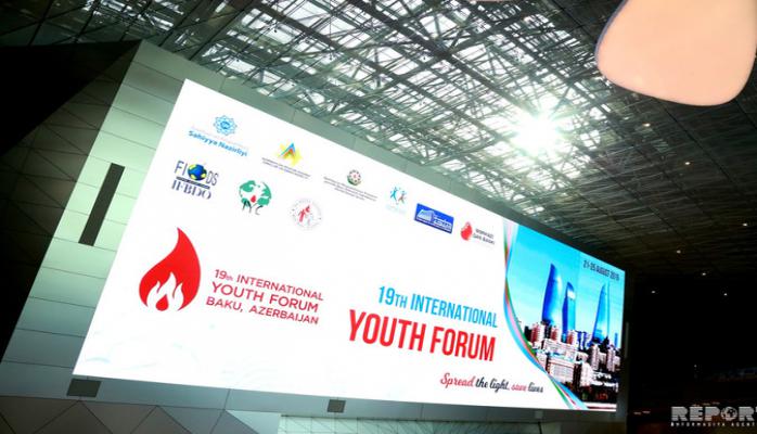 Bakıda XIX Beynəlxalq Gənclər Forumu başlayıb