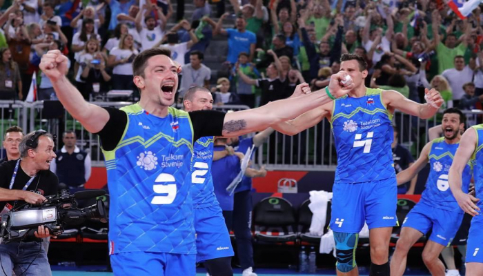 Сборная Словении стала первым финалистом чемпионата Европы по волейболу