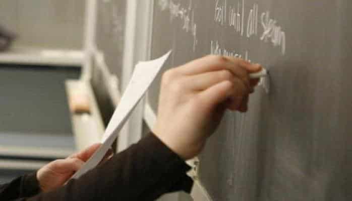В Баку пройдет пробный экзамен для желающих работать учителем