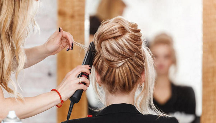 Gözəllik salonlarında olarkən üç saatlıq icazə müddəti bitən şəxslərə güzəşt olacaqmı?