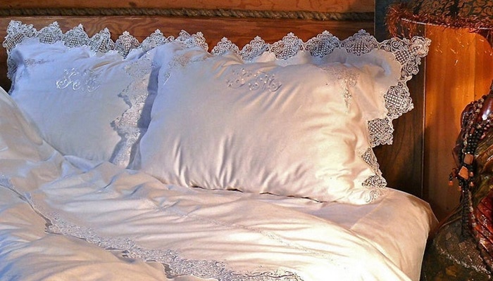 История постельного белья