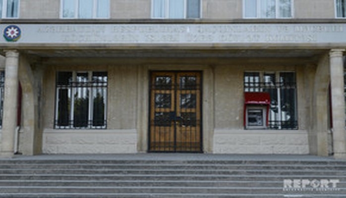 "Qaçqınkom"un sədri məcburi köçkünləri qəbul edib