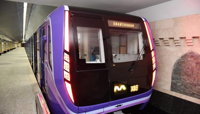 Российский "Метровагонмаш" поставит в Азербайджан новые вагоны метро