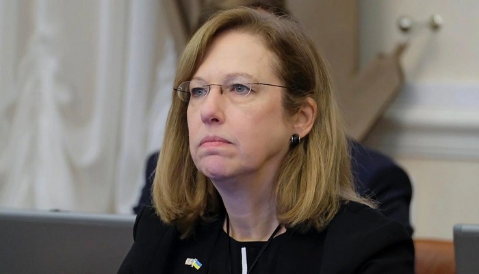 ABŞ-nin Ermənistanda səfiri geri çağırıldı: Hakim qarşısına çıxarılır