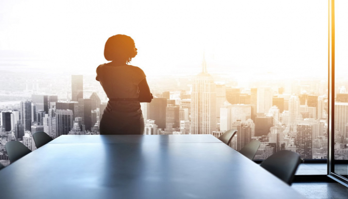 Azərbaycanda bir qadının biznesə başlaması üçün kifayət qədər imkan varmı?