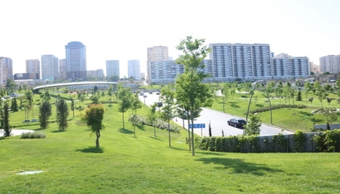 “Sovetski” ərazisində yeni açılan Mərkəzi Parkdan fotosessiya