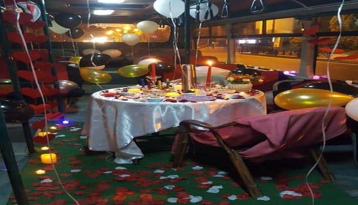 Романтическое свидание в автобусе в Баку