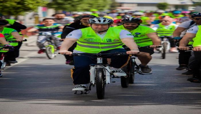 Yeşilay İzmir'den sağlık için bisiklet turu