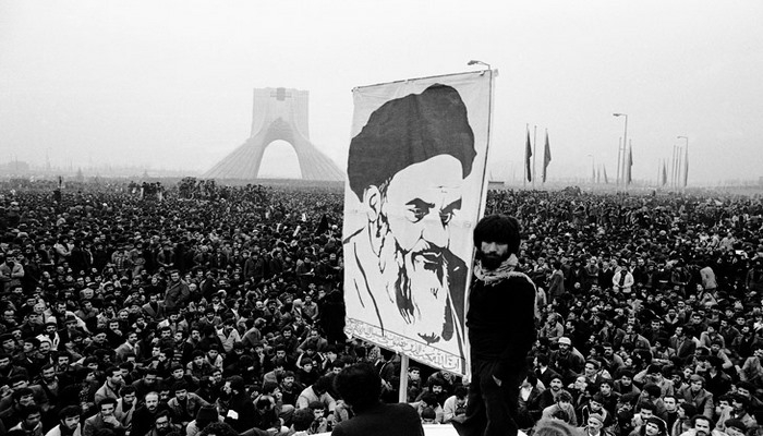 СССР готовил вторжение в Иран после захвата посольства США в Тегеране?