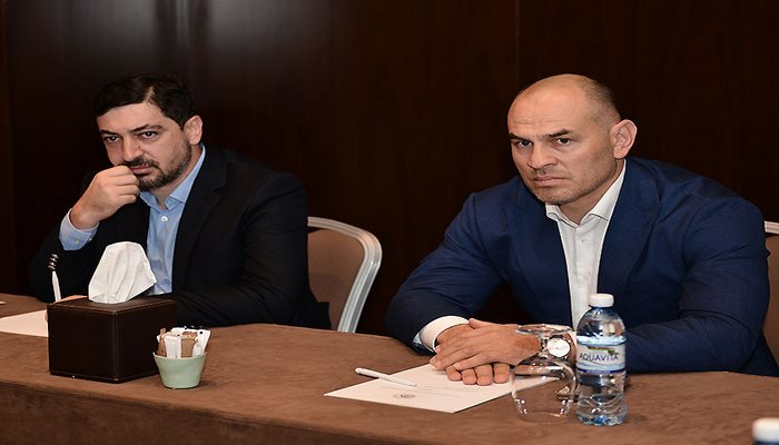 AFFA-ya barmaq silkələyən klub prezidentinin kimliyi bilindi