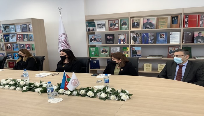 AMEA Mərkəzi Elmi Kitabxanasında “Heydər Əliyev lektoriyası”nın növbəti məşğələsi keçirilib