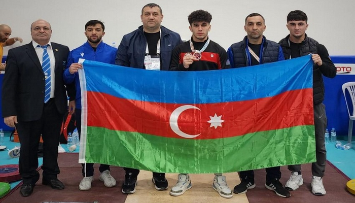Azərbaycan ağırlıqqaldıranı: "Erməni təxribatı səbəbindən yarışdan imtina etdik"
